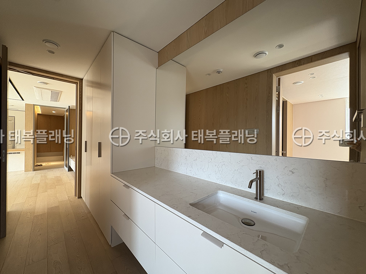 이미지명